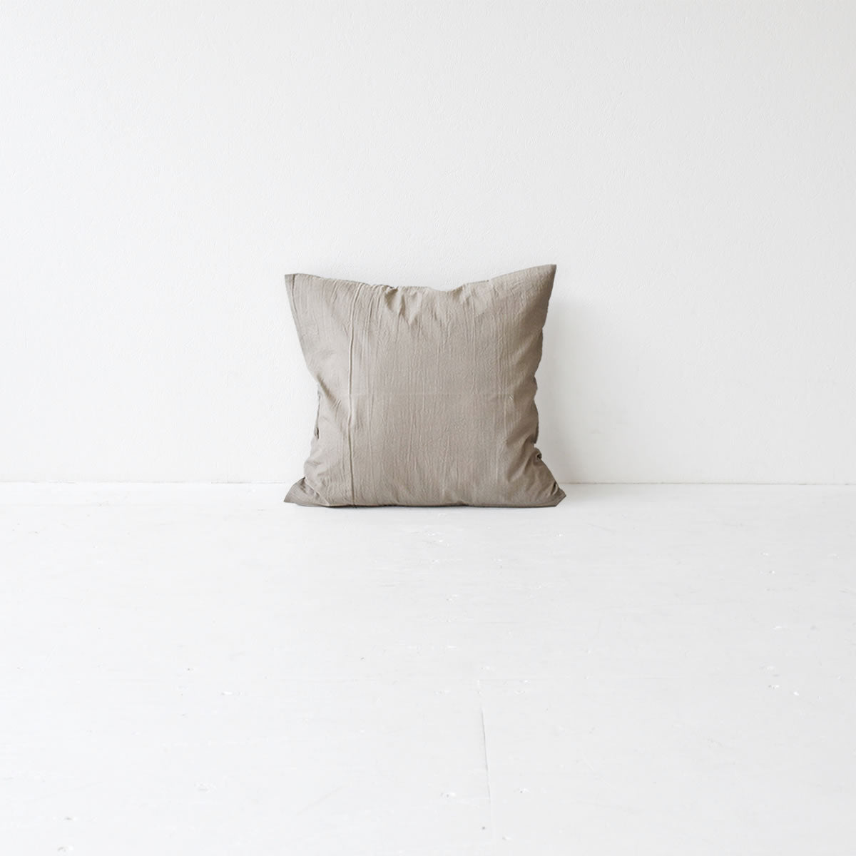 コットン ワッシャー クッションカバー 3色×サイズ35･45･60 日本製 手もみ風シワ加工 くつろぎシリーズ