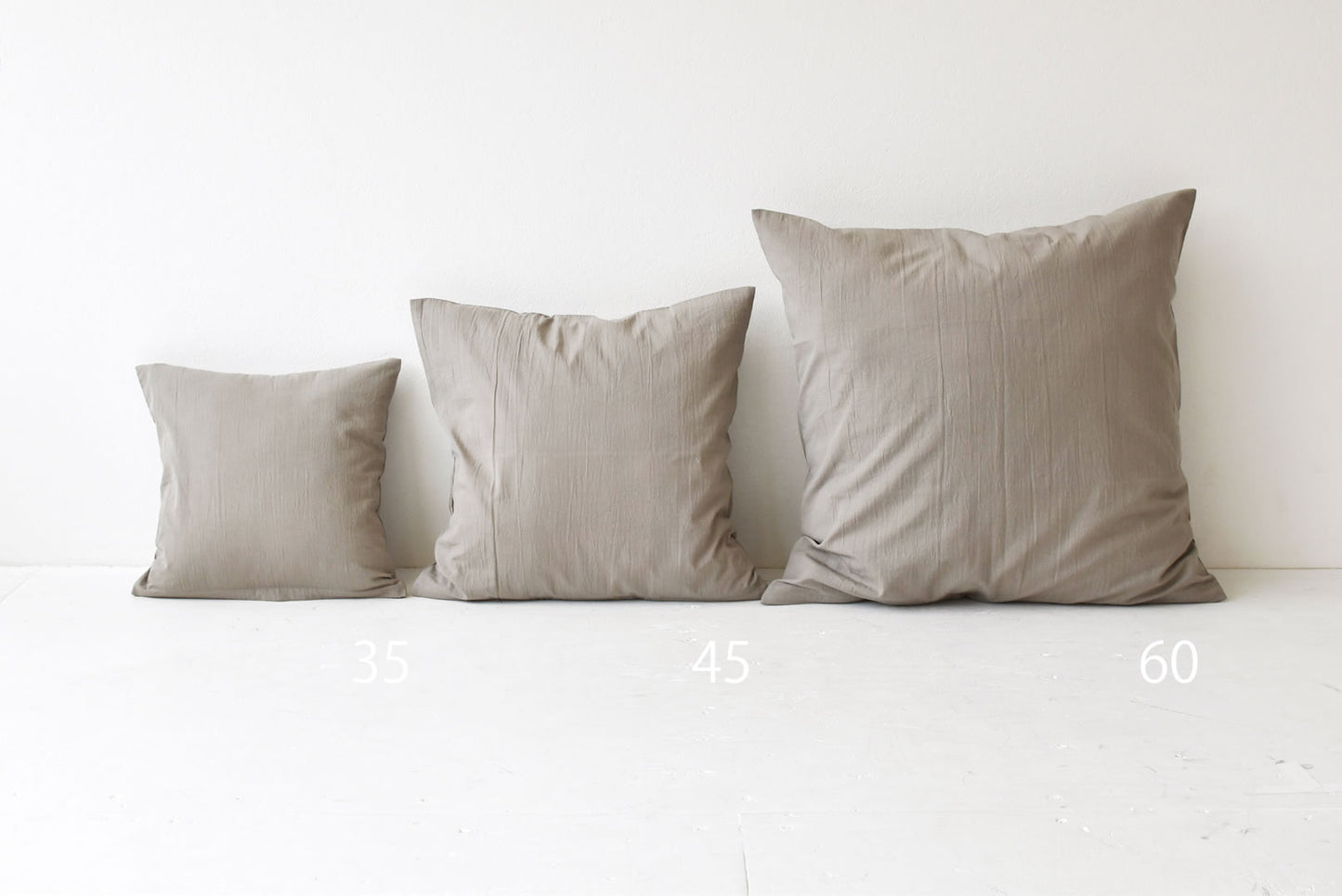 コットン ワッシャー クッションカバー 3色×サイズ35･45･60 日本製 手もみ風シワ加工 くつろぎシリーズ
