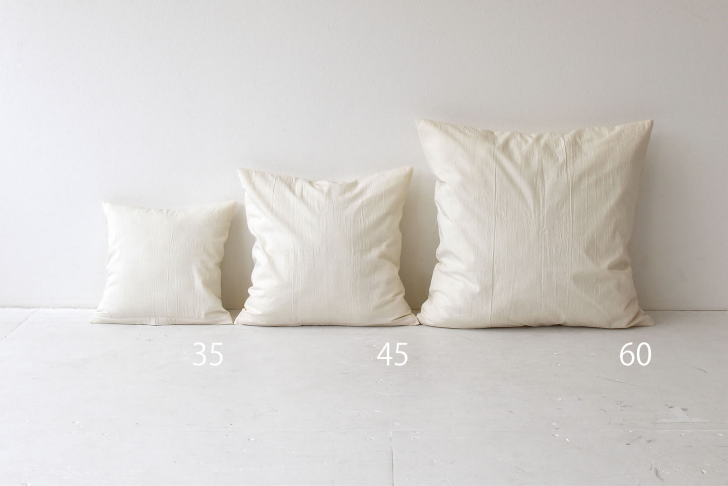 コットン ワッシャー クッションカバー 3色×サイズ35･45･60 日本製 手もみ風シワ加工 くつろぎシリーズ