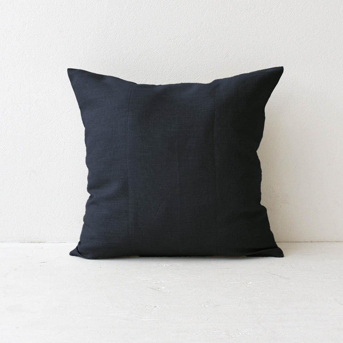 クッションカバー 40×40cm ピュアリネン 日本製 麻100％ 15色 無地 ナチュラルカラー しなやかな艶とシャリ感 リネンとラミーの混紡 丁寧な縫製 オーダー納期10日