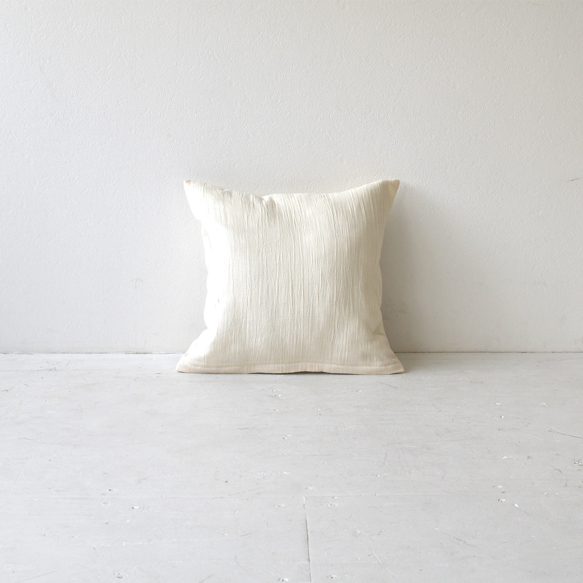 ダブルガーゼ ワッシャー クッションカバー 3色×サイズ35･45･60 日本製 手もみ風シワ加工 くつろぎシリーズ